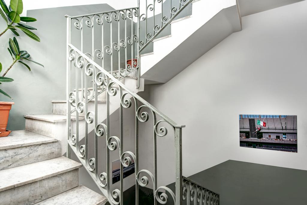 Giggino'S Flat - Live Like A Local Lejlighed Napoli Eksteriør billede